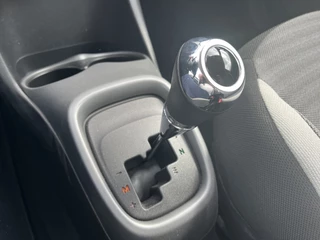 Toyota Aygo Toyota Aygo Automaat 1.0 VVT-i x-play | AIRCO | CAMERA | Lage km-stand | - afbeelding nr 21