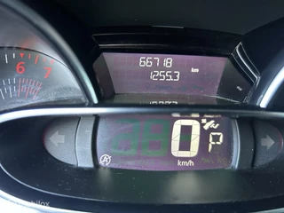 Renault Clio Renault Clio 1.2 TCe Intens * AUTOMAAT * NAVIGATIE * PDC - afbeelding nr 22