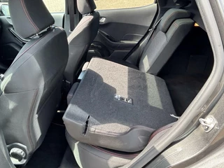 Ford Fiesta Ford Fiesta 1.0 EcoBoost ST-Line 100PK Winterpack Panodak Cruise Navi Climate Carplay Full-LED Parkeersensoren Achter Privacy Glass 18'' Inch Velgen *Sportief* - afbeelding nr 15