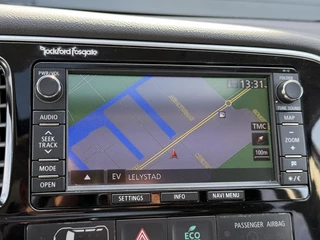 Mitsubishi Outlander Mitsubishi Outlander 2.0 PHEV Instyle 2e Eigenaar,Navi,Schuifdak,Camera,Stoelverwarming,Leder,Clima,Cruise,Pdc V+A,Nieuwe Apk bij Aflevering - afbeelding nr 11