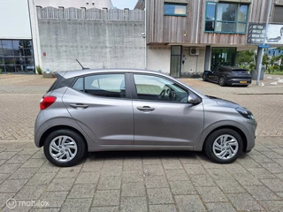 Hyundai i10 HYUNDAI i10 1.0 COMFORT / 1e Eigenaar / Carplay / - afbeelding nr 6