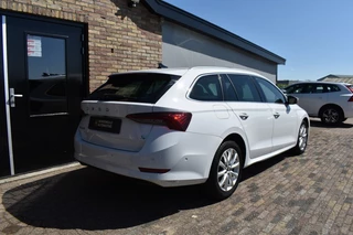 Škoda Octavia Škoda Octavia 1.4 TSI IV SPORTLINE BNS, Xenon, Pano, HUD - afbeelding nr 3