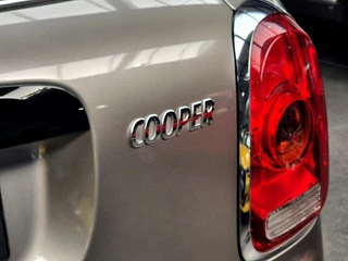 MINI Countryman Mini Countryman 1.5 Cooper 136PK Pepper |Pano|Navi|Clima|PDC - afbeelding nr 18