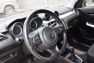 Suzuki Swift Suzuki Swift 1.0 Select | Dealer onderhouden | Apple carplay/android | Stoelverwarming | - afbeelding nr 10