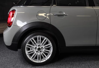 MINI Cooper Mini Mini 1.5 Cooper Chili 5 Deurs / AUT / Navi / Camera / Cruise Control / Open Pano / Led / Pdc / 17 Inch - afbeelding nr 50