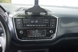 Volkswagen up! Volkswagen up! 1.0 Clima/Camera/PDC/Cruise/Stoelverwarming - afbeelding nr 16