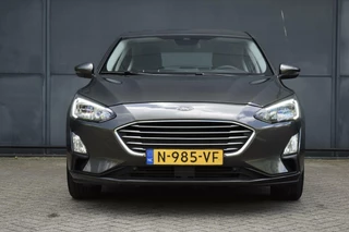 Ford Focus Ford Focus 1.0 EcoBoost Hybrid Trend Edition Business|1e Eigenaar|CAMERA|PDC|CARPLAY|NAVI|CRUISE - afbeelding nr 26