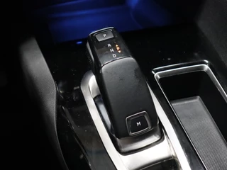 Peugeot 3008 Peugeot 3008 1.2 PureTech Allure [APPLE CARPLAY, ANDROID, CAMERA, HALF LEDER, PDC V+A, CRUISE, CLIMATE, NIEUWSTAAT] - afbeelding nr 18