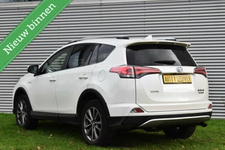 Toyota RAV4 Toyota RAV4 2.5 Hybrid AWD 4x4 Executive Business 1650KG TREKGEWICHT! LEDER/LED/NAVI/ETC.! - afbeelding nr 2