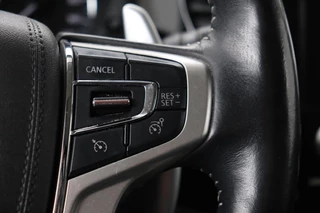 Mitsubishi Outlander Mitsubishi Outlander 2.4 PHEV Intense+ | Schuifdak | Stoelverwarming |  360 camera | Carplay | Navigatie | Full LED | Stuurverwarming | Keyless | Dodehoek detectie - afbeelding nr 23