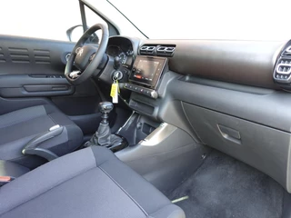 Citroën C3 Aircross Citroen C3 Aircross 1.2 PureTech 110pk You Navigatie | Apple Carplay/Android Auto | Climate Control | Cruise Control | Dab | Parkeer sensoren - afbeelding nr 34