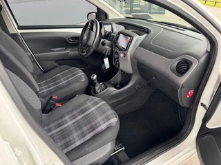 Peugeot 108 Peugeot 108 1.0 e-VTi 72 PK ACTIVE 5-Drs. + AIRCO/LED/MISTLAMPEN 1e Eig. - afbeelding nr 14
