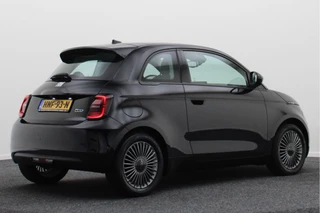 Fiat 500e Climate, Camera, Cruise, Apple Carplay, Verwarmde Stoelen, DAB, PDC, 16'' - afbeelding nr 18