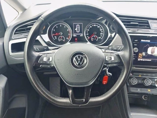 Volkswagen Touran Volkswagen Touran 1.5 TSI Comfortline 7p, airco,cruise,navigatie,app connect,wegklapbare trekhaak,parkeersensoren, - afbeelding nr 12