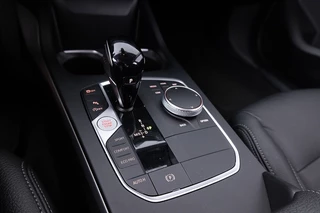 BMW 1 Serie BMW 1 Serie 120 i High Executive | LEDER | Full LED ✅ 1e Eigenaar - afbeelding nr 12