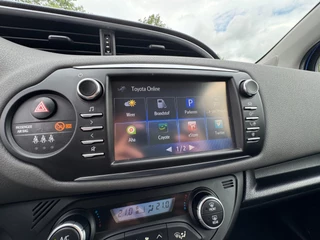 Toyota Yaris Toyota Yaris 1.5 VVT-i Aspiration DEALER ONDERHOUDEN / NL AUTO / CAMERA / NAVIGATIE / BLUETOOTH / VOLLE TANK - afbeelding nr 23
