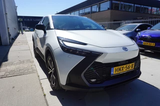 Toyota C-HR Toyota C-HR 2.0 Plug-in Hybrid 220 Dynamic |Navi|Carplay|Stoel en stuurverwarming|Camera|PDC V+A|Elektrische a.klep| - afbeelding nr 30