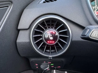 Audi TT Audi TT Roadster 2.0 TFSI Quattro S-Line B&O Virtual Stoelverwarming - afbeelding nr 28