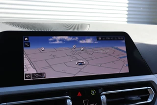 BMW 3 Serie Leder / Adaptieve Cruise / Elec Stoelen / Stoel verwarm / 1e eigenaar / NL-Auto - afbeelding nr 22
