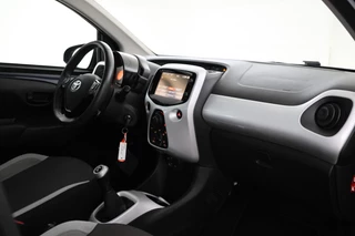 Toyota Aygo Toyota Aygo,  Achteruitrijcamera, Airco ,Elektrische ramen voor - afbeelding nr 20