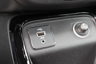 Jeep Compass Jeep Compass 1.4 MultiAIR NIGHT EAGLE / Zwart dak / Apple Carplay - afbeelding nr 51