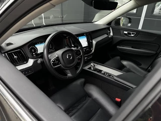 Volvo XC60 Volvo XC60 2.0 T8 Twin Engine AWD Automaat-8  Inscription | 19 inch | Standkachel | Elek. Stoelen + geheugen | Panoramadak | Semi-elek. Trekhaak - afbeelding nr 8