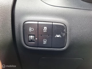 Hyundai i10 HYUNDAI i10 1.0 COMFORT / 1e Eigenaar / Carplay / - afbeelding nr 25