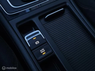 Volkswagen Golf Volkswagen Golf 1.5 TSI DSG Sound Virtual/Carplay/LEES TEKST! - afbeelding nr 23