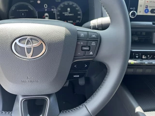 Toyota C-HR Toyota C-HR 1.8 Hybrid 140 Dynamic - afbeelding nr 10