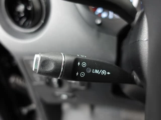 Mercedes-Benz Vito Mercedes-Benz Vito 114 CDI Lang Dubbele Cabine Automaat Airco App connect Bluetooth Parkeersensoren Trekhaak Cruise - afbeelding nr 19