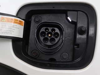 Kia Niro Kia Niro 1.6 GDi PHEV ExecutiveLine | Schuifdak |  Stoelventilatie | Leder | JBL Sound | Carplay | Stuur & achterbankverwarming | Adaptive cruise | Navigatie | Full LED | Keyless - afbeelding nr 16