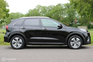 Kia e-Niro Kia e-Niro ExecutiveLine 64 kWh MEMORY LEDER LED NAVIGATIE - afbeelding nr 2