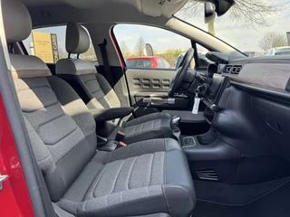Citroën C3 Citroen C3 1.2 PureTech Shine 1e Eigenaar,Camera,Trekhaak,Navi,Clima,Cruise,Pdc,Lmv,N.A.P,Weinig Km,Apk tot 11-2025 - afbeelding nr 7