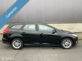 Ford Focus Ford Focus Wagon 1.0 Titanium * NWE DISTRIBUTIE + GARANTIE * - afbeelding nr 4