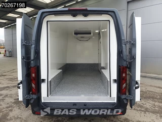 Renault Master Renault Master 130PK Koelwagen Vriezer -18 Carrier Xarios 200 230V stekker LED Camera Parkeersensoren Airco Cruise Vries Koeler Kühlwagen Kühler Frigo 9m3 Airco Cruise control - afbeelding nr 5