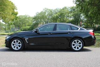 BMW 4 Serie BMW 4-serie Gran Coupé 420d Centennial High Executive LEDER LMV PANO - afbeelding nr 4