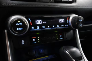 Toyota RAV4 Toyota RAV4 2.5 Hybrid Executive | Panodak | Premium Pack - afbeelding nr 26
