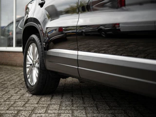 Volkswagen Tiguan Volkswagen Tiguan 1.4TSi DSG6 Cup Sport&Style | Trekhaak 1.800kg. | 2e eigenaar | Climate Control | Stoelverwarming | Parkeer pakket | Winter-pakket | Koplampsproeiers | Multifunctioneel lederen stuurwiel - afbeelding nr 22