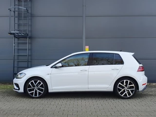 Volkswagen Golf Volkswagen Golf 1.5 TSI Highline Business R-Line - CARPLAY / ALCANTARA / FLIPPERS / P.SENSOREN V+A / STOELVERW. / DAB+ / FULL LED! - afbeelding nr 12