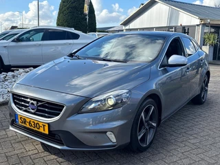 Volvo V40 - afbeelding nr 1