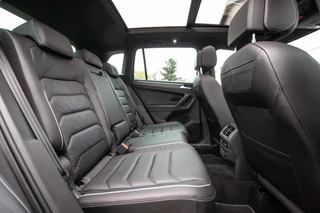 Volkswagen Tiguan - All-in rijklrprs | Leer | Elekt. panodak | Nav | IQ LED - afbeelding nr 9