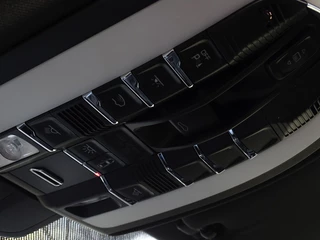 Porsche Cayenne Porsche Cayenne 3.0 S E-Hybrid 410PK / Porsche Sport Design / LED - afbeelding nr 37