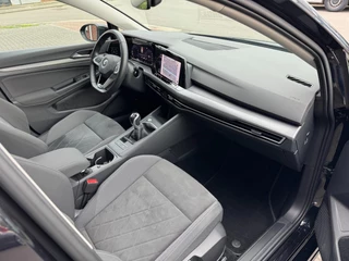 Volkswagen Golf Volkswagen GOLF 1.5 TSI 150PK IQ LED ACC Pano Carplay Navi - afbeelding nr 24