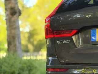 Volvo XC60 Volvo XC60 2.0 T8 Plug-in hybrid AWD R-Design / Pano / HK' - afbeelding nr 73