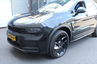 Lynk & Co 01 Lynk & Co 01 Black Edition 1.5 PHEV 262pk Automaat NL-Auto NAP BTW Clima Cruise Navi 360 Camera Panoramadak 20