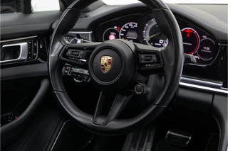 Porsche Panamera Porsche Panamera 2.9 4 E-Hybrid SportDesign, Sportuitlaat, Vierwielsturing, Pano, Bose, Luchtvering 2022 - afbeelding nr 18