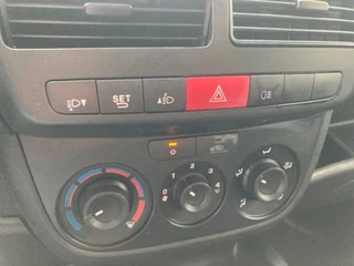 Opel Combo Opel Combo 1.6 Cdti 105 Pk L2 H1 EURO 6 Airco PDC Sidebars Cruise Control Trekhaak - afbeelding nr 7