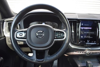 Volvo XC60 Volvo XC60 2.0 B4 AWD INSCRIPTION / ADAP. CRUISE / P.DAK / 360 CAM./ H&K AUDIO - afbeelding nr 25