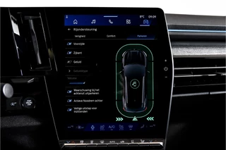 Renault Austral | Dig. Cockpit | Adapt. Cruise | Winterpakket | Elek. Klep | Elek. Stoel | Camera | PDC | NAV+App. Connect | Auto. Airco | LM 19