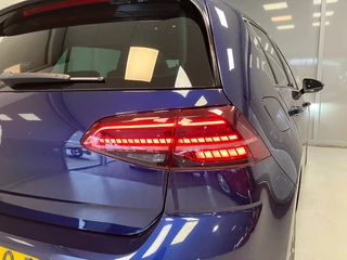 Volkswagen Golf Volkswagen Golf Highline Business R 1.0TSi | Navigatie |LED | 2x R-line | Camera | - afbeelding nr 32